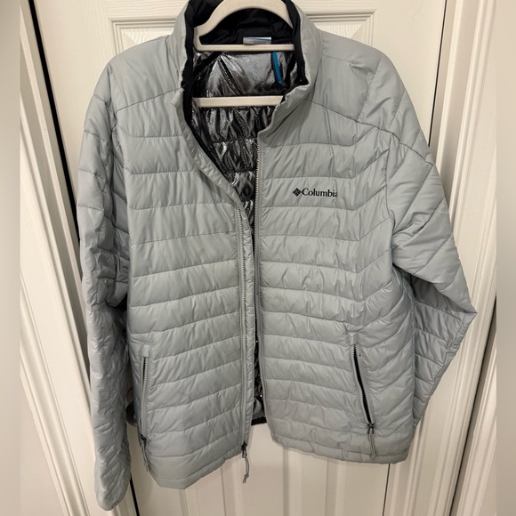 Men’s Colombia Light Gray Quilted puffer Jacket - Picture 1 of 3